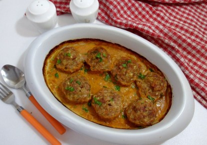 Тефтели в томатном соусе: домашний уют на тарелке