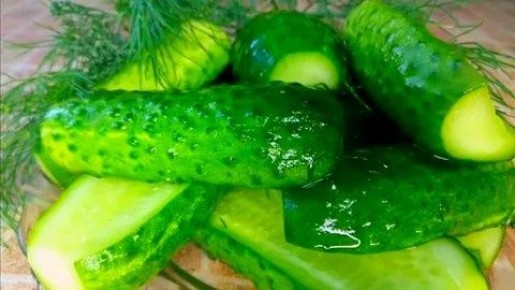 Необычные малосольные огурцы: рецепт на каждый день