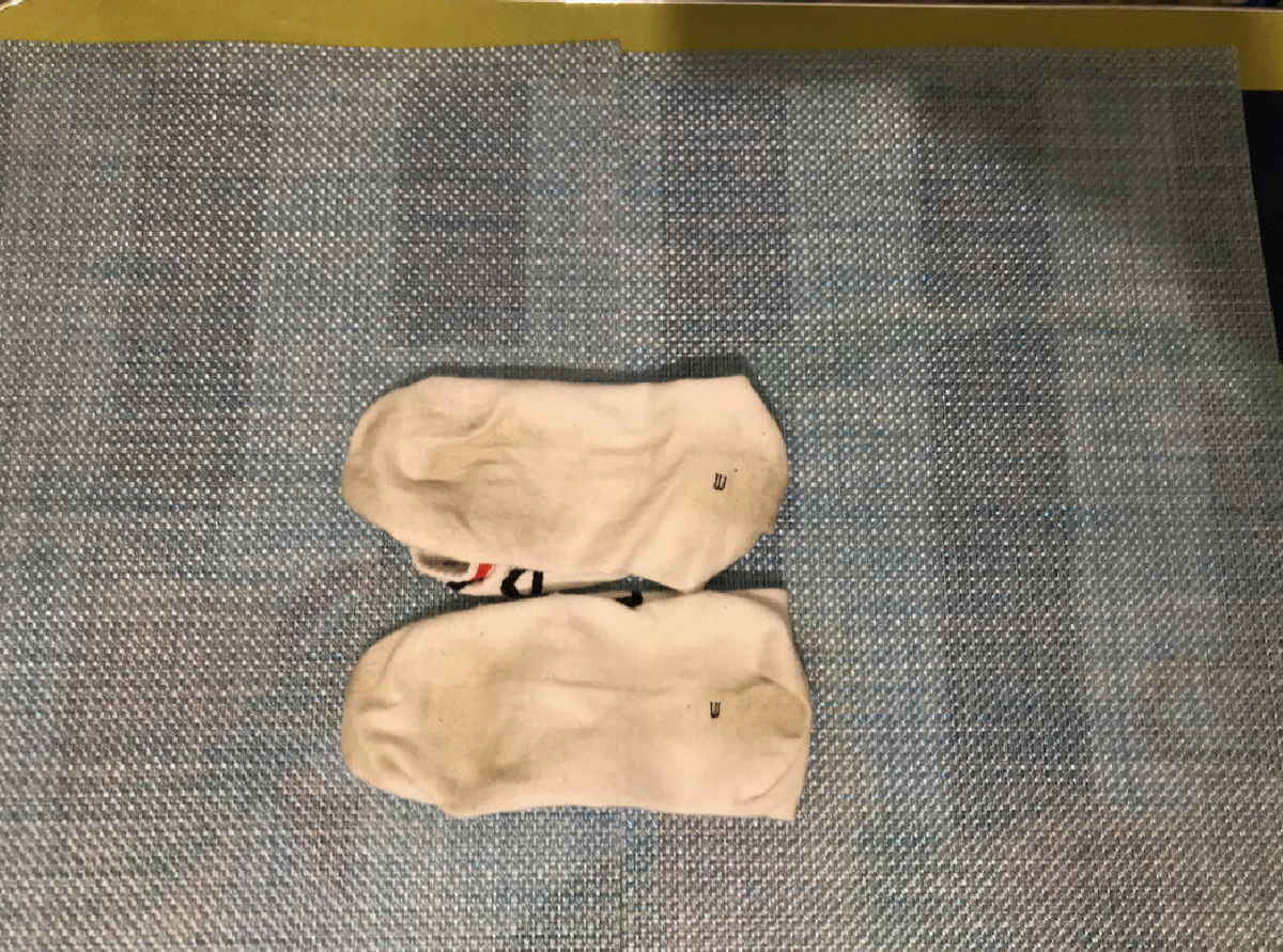 Как вернуть белизну носкам: эффективный способ с помощью мыла Sarma