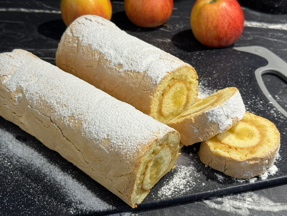 Сладкий рулет с яблоками: идеально и без лишних хлопот