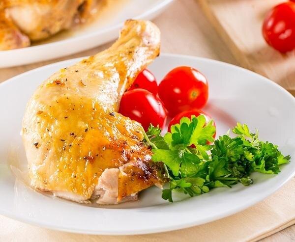 Кулинарный шедевр: запеченная курица с имбирем и медом