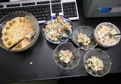 Оливье лидирует среди самых дорогих новогодних салатов