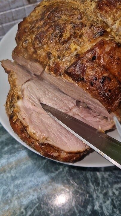 Секреты сочного мяса: как запечь его в духовке