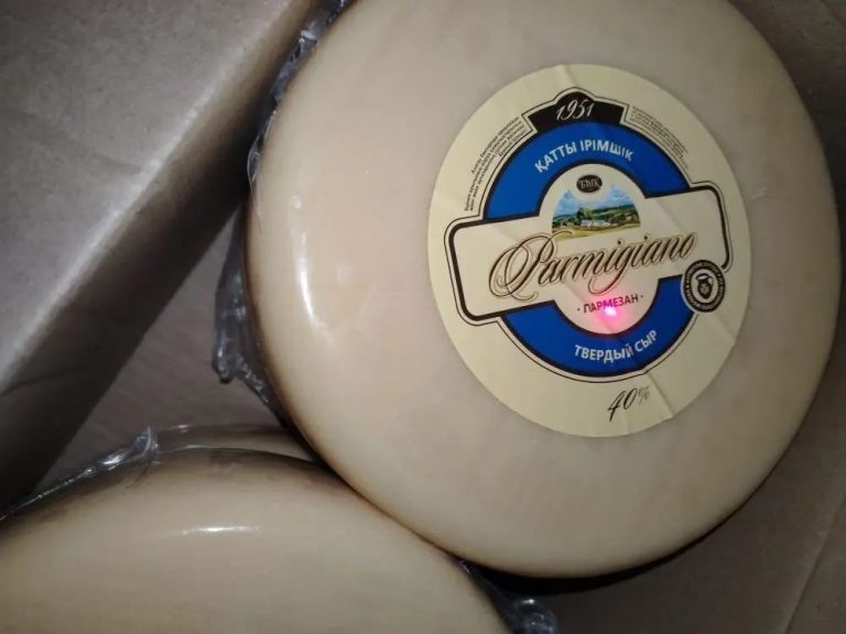 В Оренбуржье задержали партию сомнительного сыра из Казахстана