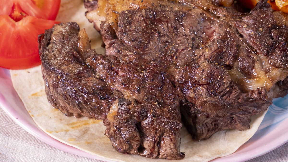 Идеальная шаурма: необычный баклажановый соус делает чудеса