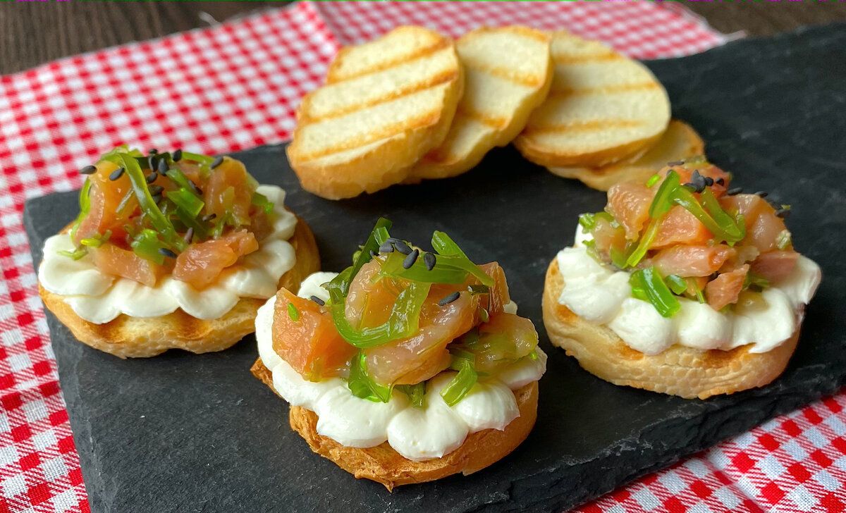 Закусочные бутерброды для идеального праздничного стола