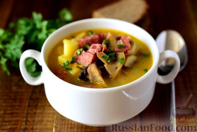 Тепло и уют в тарелке: вкусные супы недели