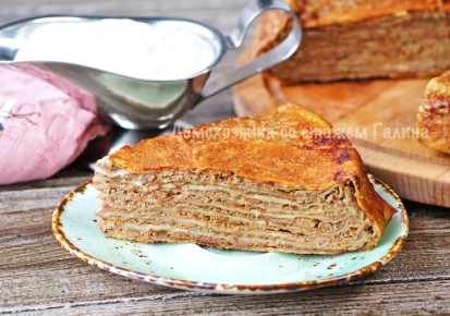 Незабываемый блинный пирог с печеночной начинкой: как приготовить