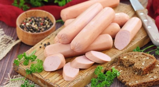 Сосиски по ГОСТу: разгадываем секреты качества и состава