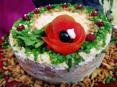 Нежный салат с куриной печенью, который изменит ваши представления о закусках