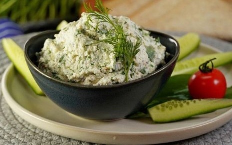 Вкусный кёрёзёт с творогом и черемшой для идеальной закуски