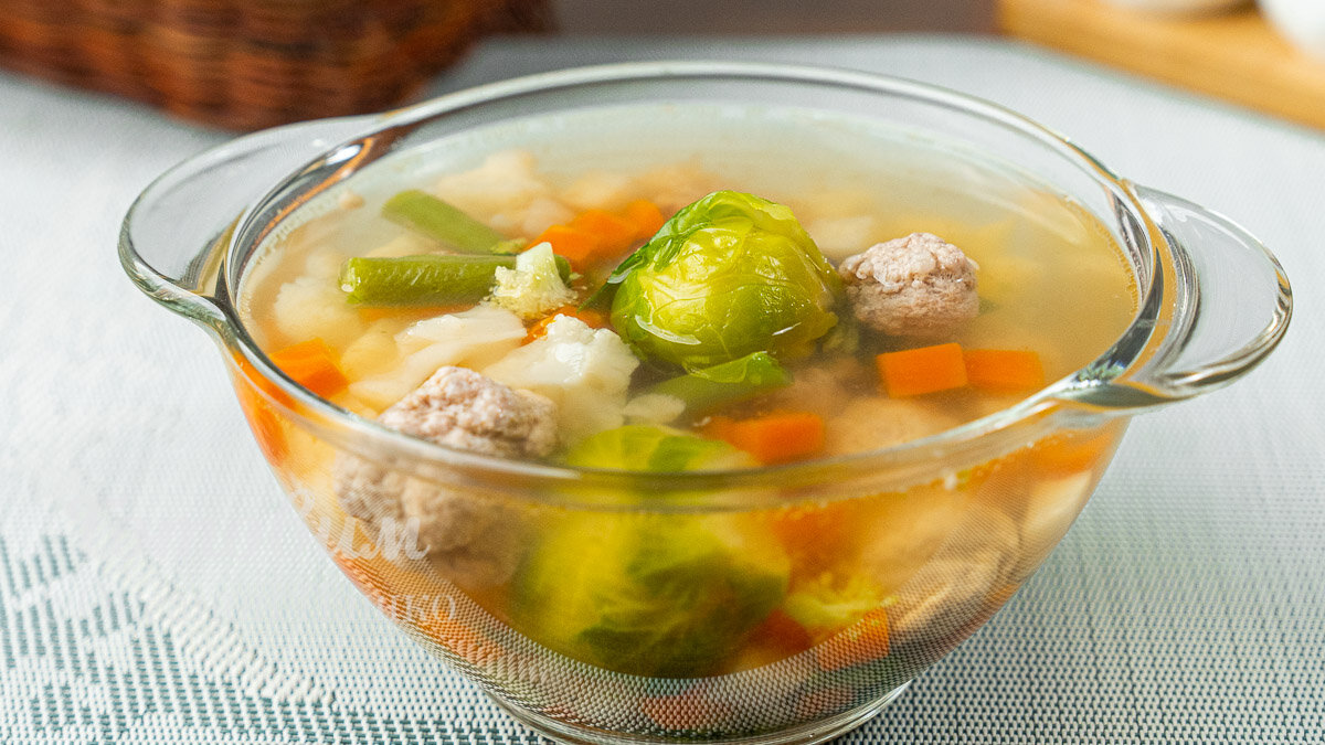 Восхитительный суп для восстановления после праздника за 15 минут