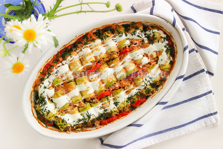 Кабачковые рулетики: новое прочтение любимых голубцов