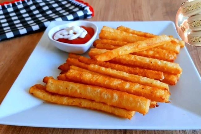 Сырные палочки для всей семьи: легкий рецепт в духовке