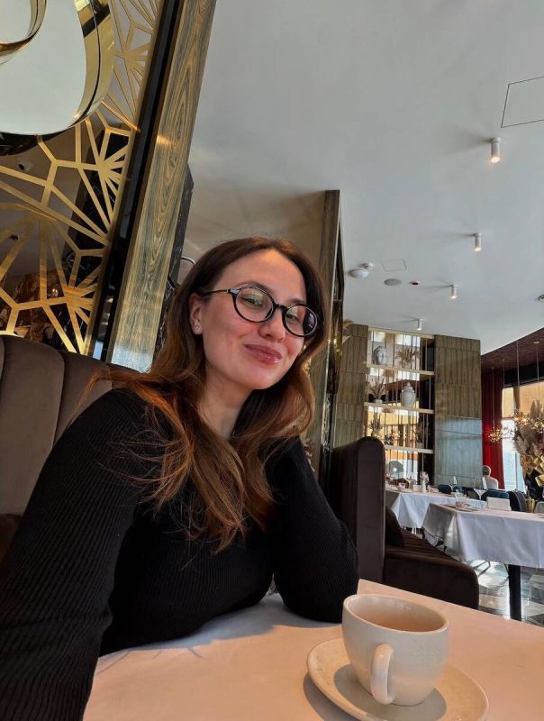 � ��������� Cristal ����������� ������� ����, ������� ������ ����� ��������