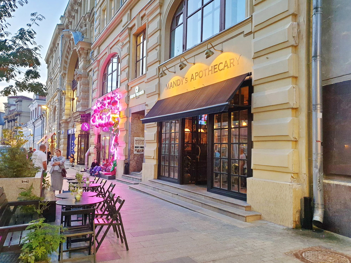 Возвращение в Mandy's Apothecary: Как атмосферный ресторан на Кузнецком Мосту снова покорил сердца
