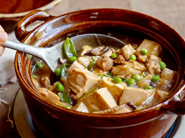 Курица и тофу: уютный рецепт из кантонской кухни