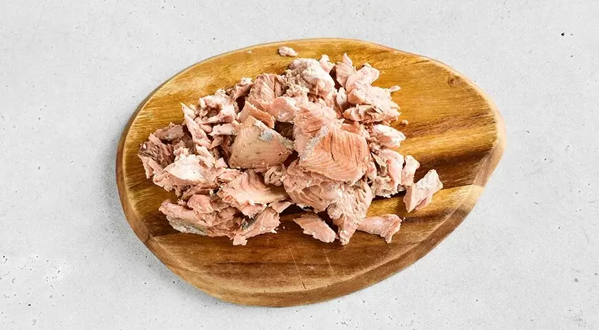 Вкусный заливной пирог с горбушей: простое руководство