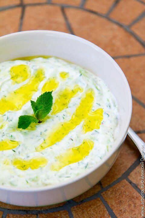 Дзадзики: вкусная классика греческой кухни