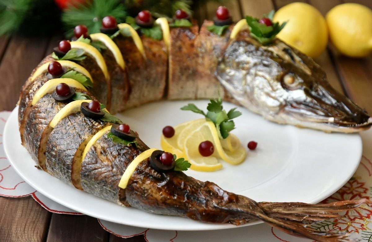 Горячие блюда из рыбы и морепродуктов