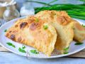 Пикантные чебуреки со шпинатом: быстро и вкусно даже в пост