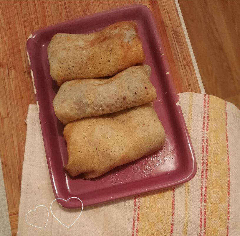 Легкие и аппетитные блинчики с начинкой из куриной печени