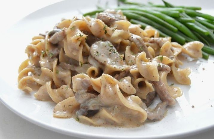 Секреты вкусного свиного бефстроганова: от классики к новинкам