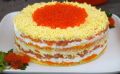 Салат Мимоза де Люкс на новогоднем столе: торжество вкуса и простой блеск подачи