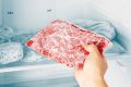 Как избежать проблем с герметичностью: секреты хранения мяса в морозильной камере